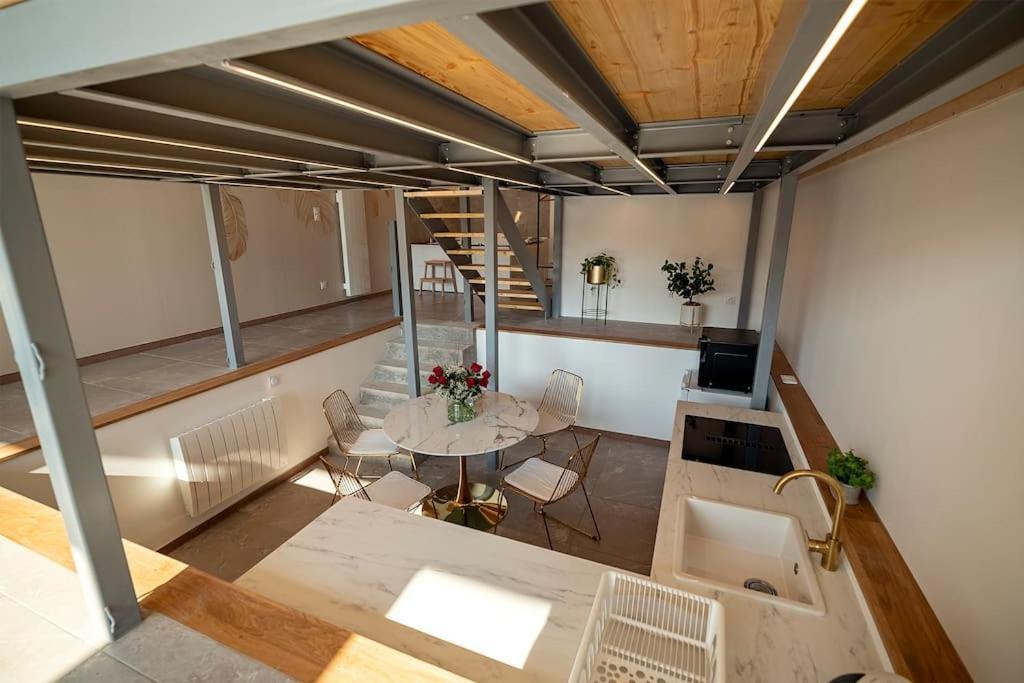 Loft De Luxe Le Chic, Grand Jacuzzi, Vue Port De Plaisance Apartment แซ็ง-วาเลรี-อ็อง-คู ภายนอก รูปภาพ